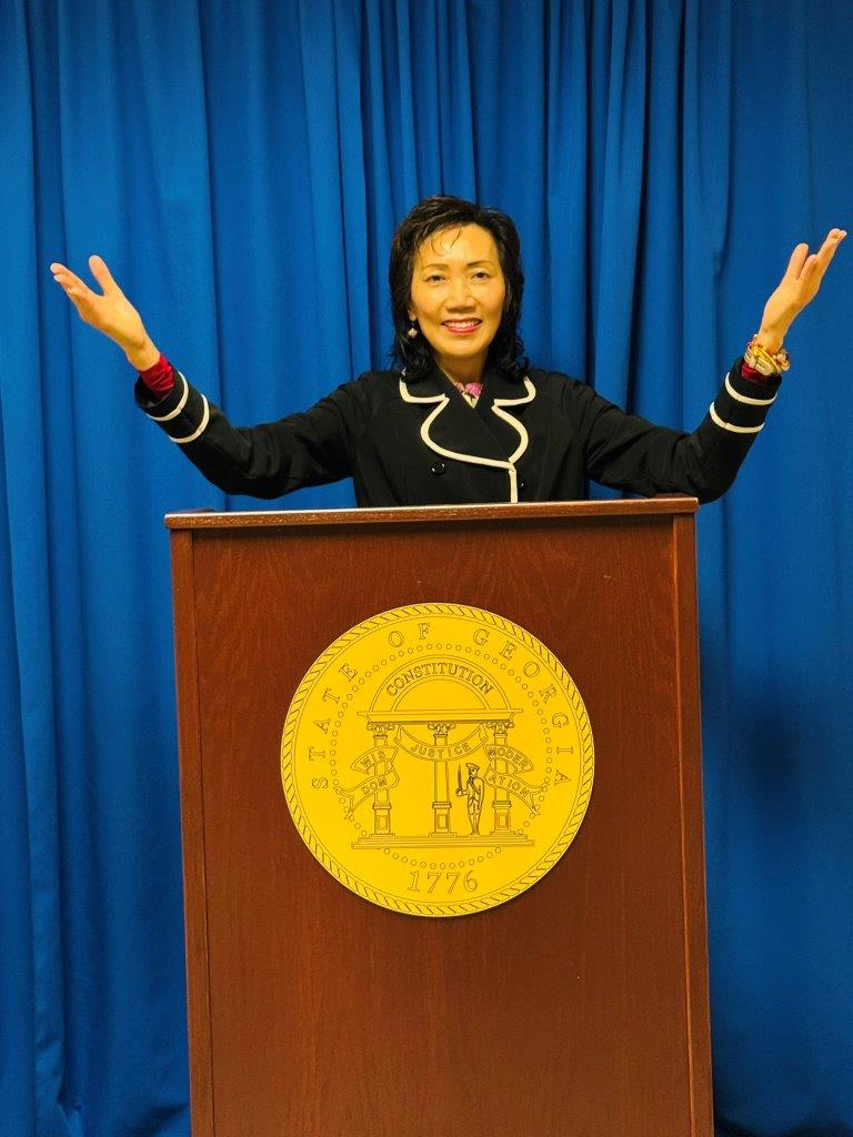 Lina Surianto professional portrait